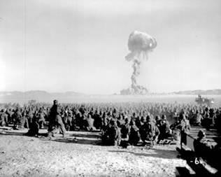 November_1951_nuclear_test_at_Nevada_Test_Site.jpg